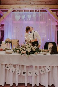 fotografia-slubna-bydgoszcz-swietliste-fotografujemy-emocje-ada-tomek-reportaz-slubny-wesele-dwór-hulanka-bydgoszcz-200