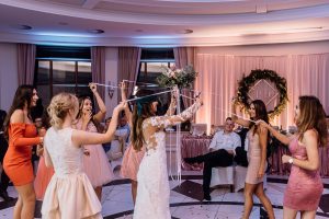 Reportaz-slubny-Bydgoszcz-slub-parafia-Podwyzszenia-Krzyza-Sw-Osie-wesele-Hotel-Spa-Evita-Tlen-Swietliste-fotografujemy-emocje-Patrycja-Dawid-277